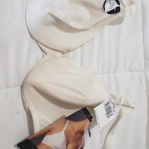 New with tags 34D Bali bra